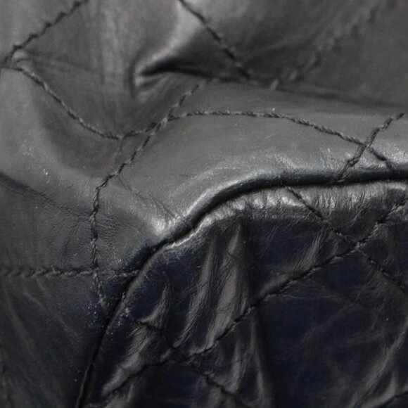 Chanel 2.55 Reissue 226 Double Flap Shoulder Bag - Picture 10 of 15